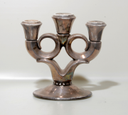 Porcelánový svícen